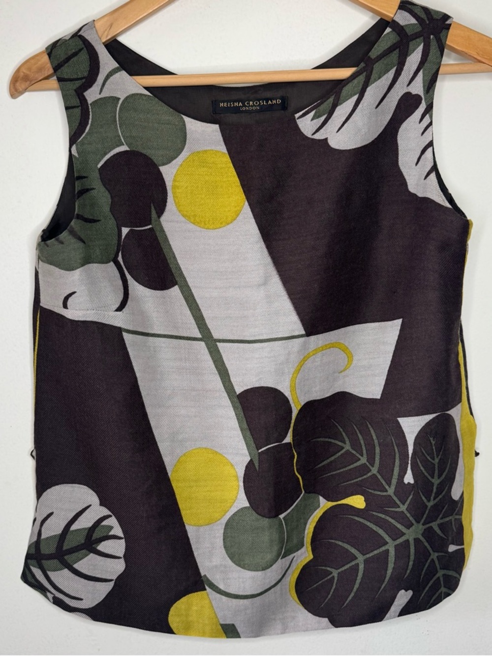 Neisha Crosland London sleeveless silk & Wool Floral Top Women’s Small Bohemian